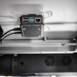 RCCS 3 EVO med 75" skrm og hjulklemmer