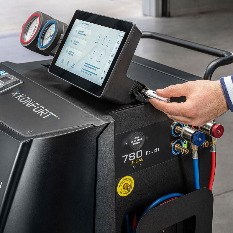 KONFORT 780 TOUCH BI-GAS